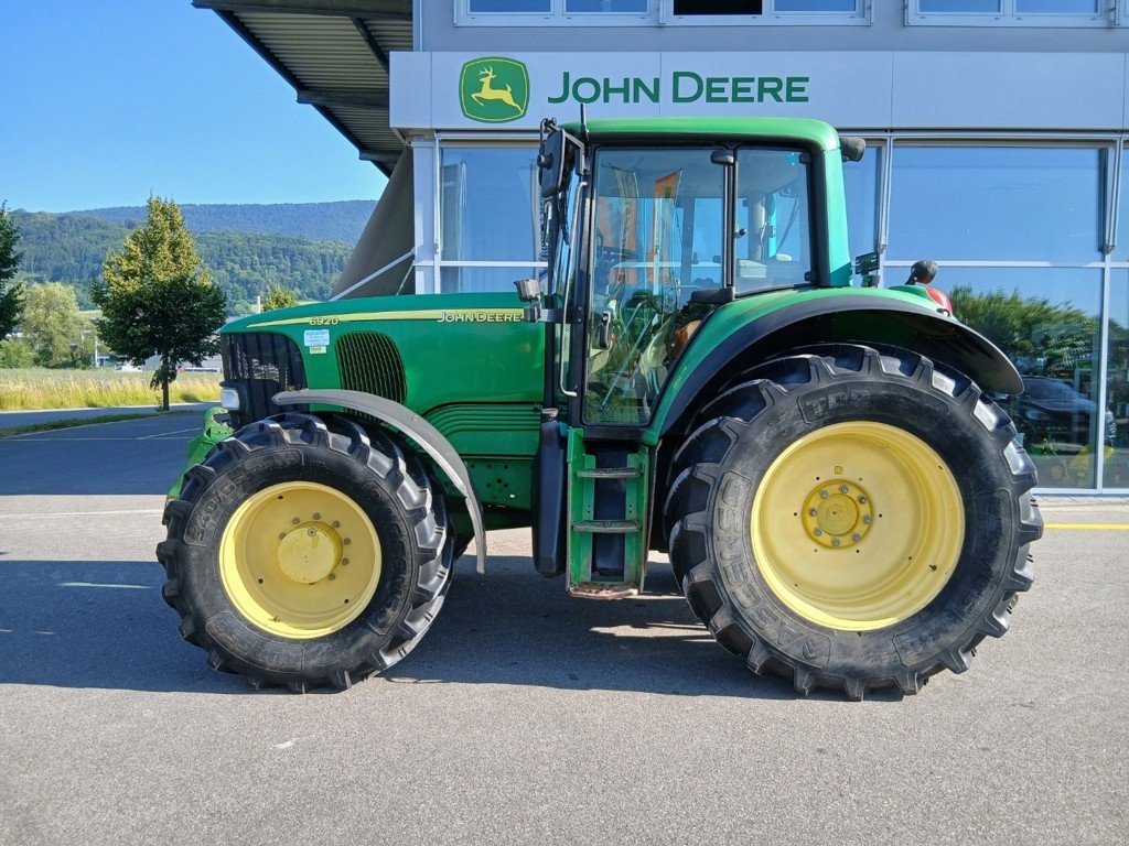 Traktor des Typs John Deere 6920, Gebrauchtmaschine in Lengnau (Bild 1)