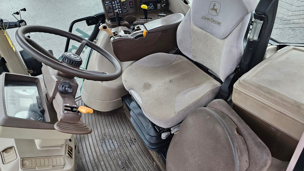 Traktor des Typs John Deere 6920, Gebrauchtmaschine in Altendorf (Bild 8)