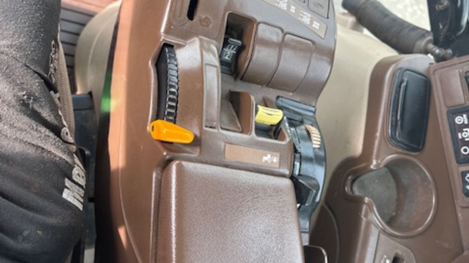 Traktor типа John Deere 6920S AUTOPOWER, TLS, COMMANDARM, Gebrauchtmaschine в Dronninglund (Фотография 18)