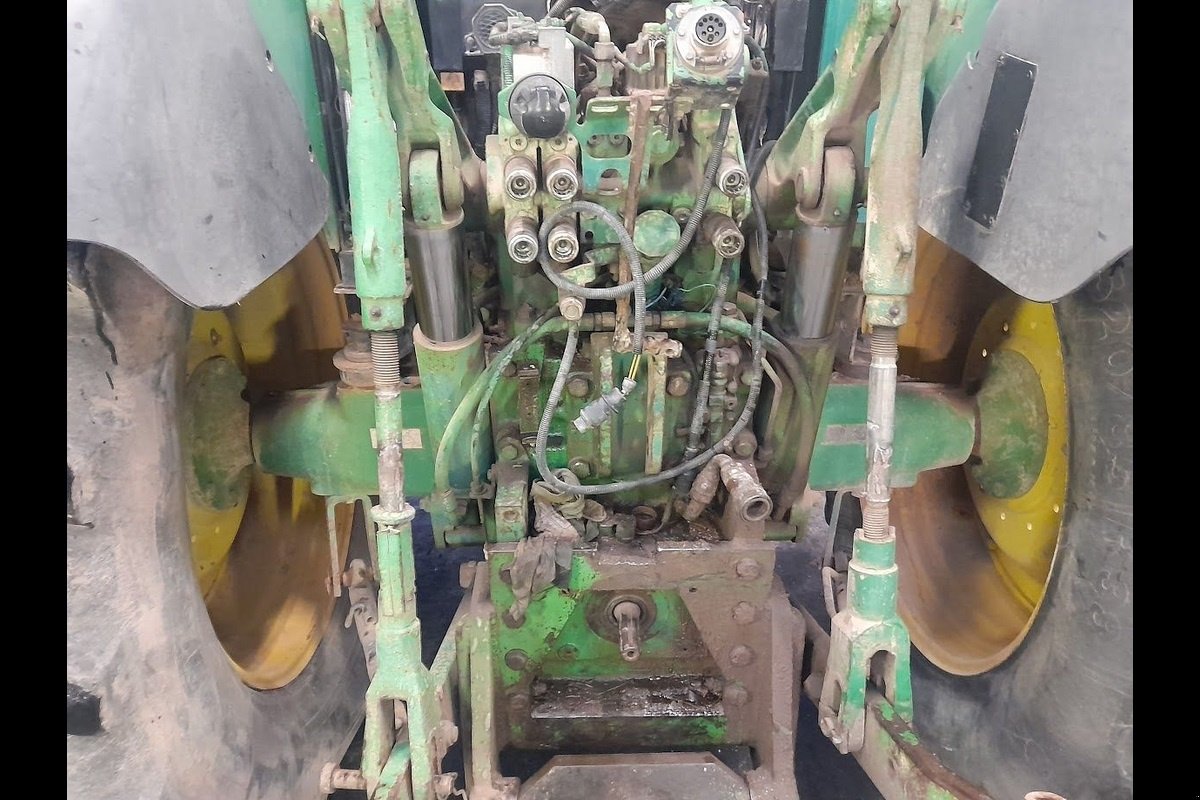 Traktor of the type John Deere 6920S, Gebrauchtmaschine in Viborg (Picture 5)