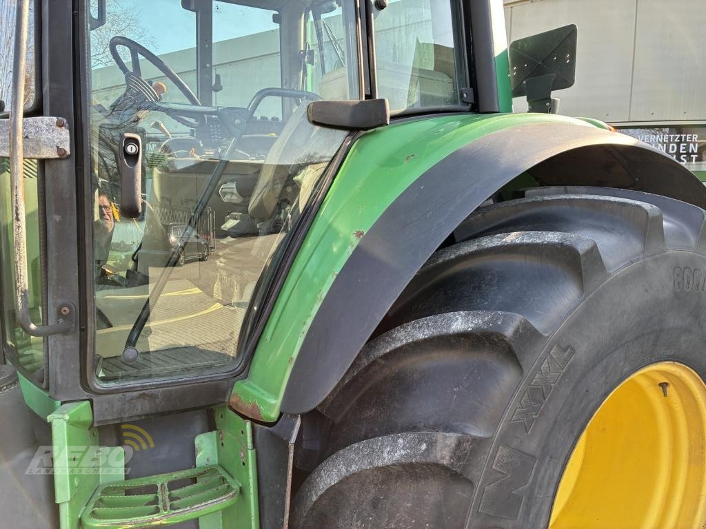 Traktor του τύπου John Deere 6920S, Gebrauchtmaschine σε Aurich (Φωτογραφία 23)