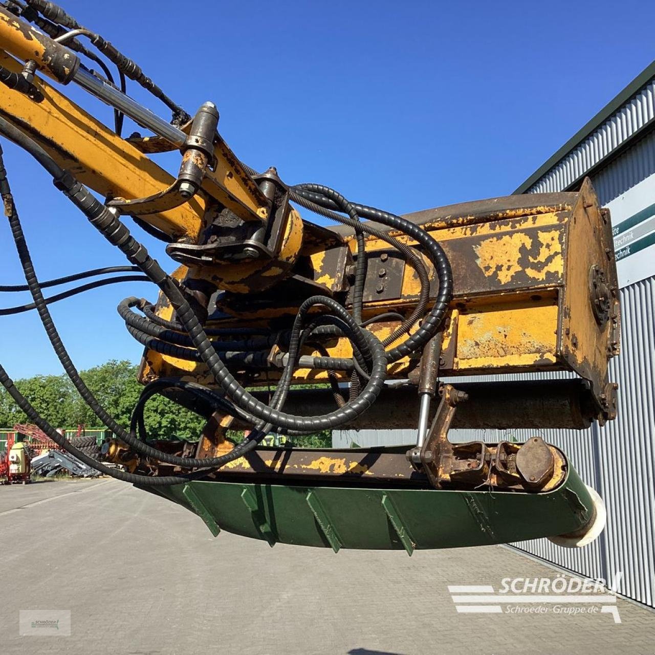 Traktor типа John Deere 6930 + BOS MÄHAUSLEGER + MULCHKOPF, Gebrauchtmaschine в Schwarmstedt (Фотография 19)