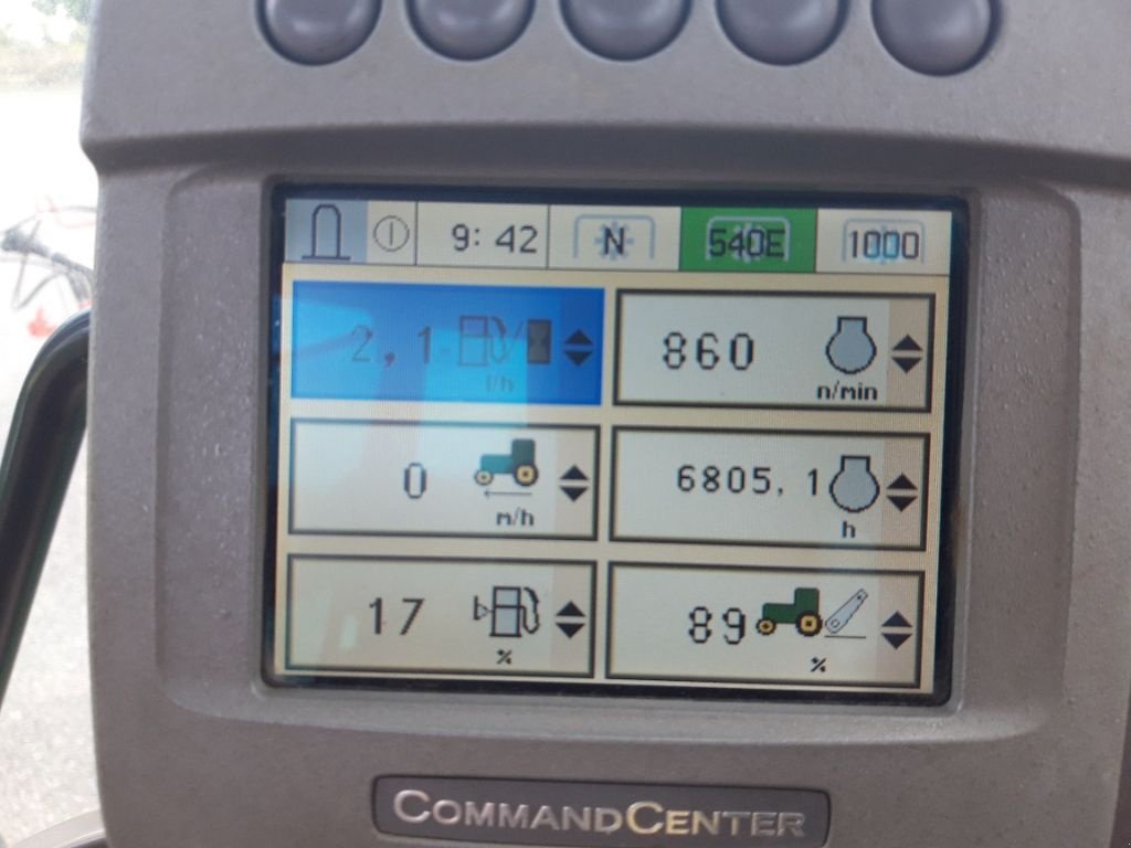 Traktor typu John Deere 6930 PREMIUM PQ, Gebrauchtmaschine v BRAS SUR MEUSE (Obrázek 7)