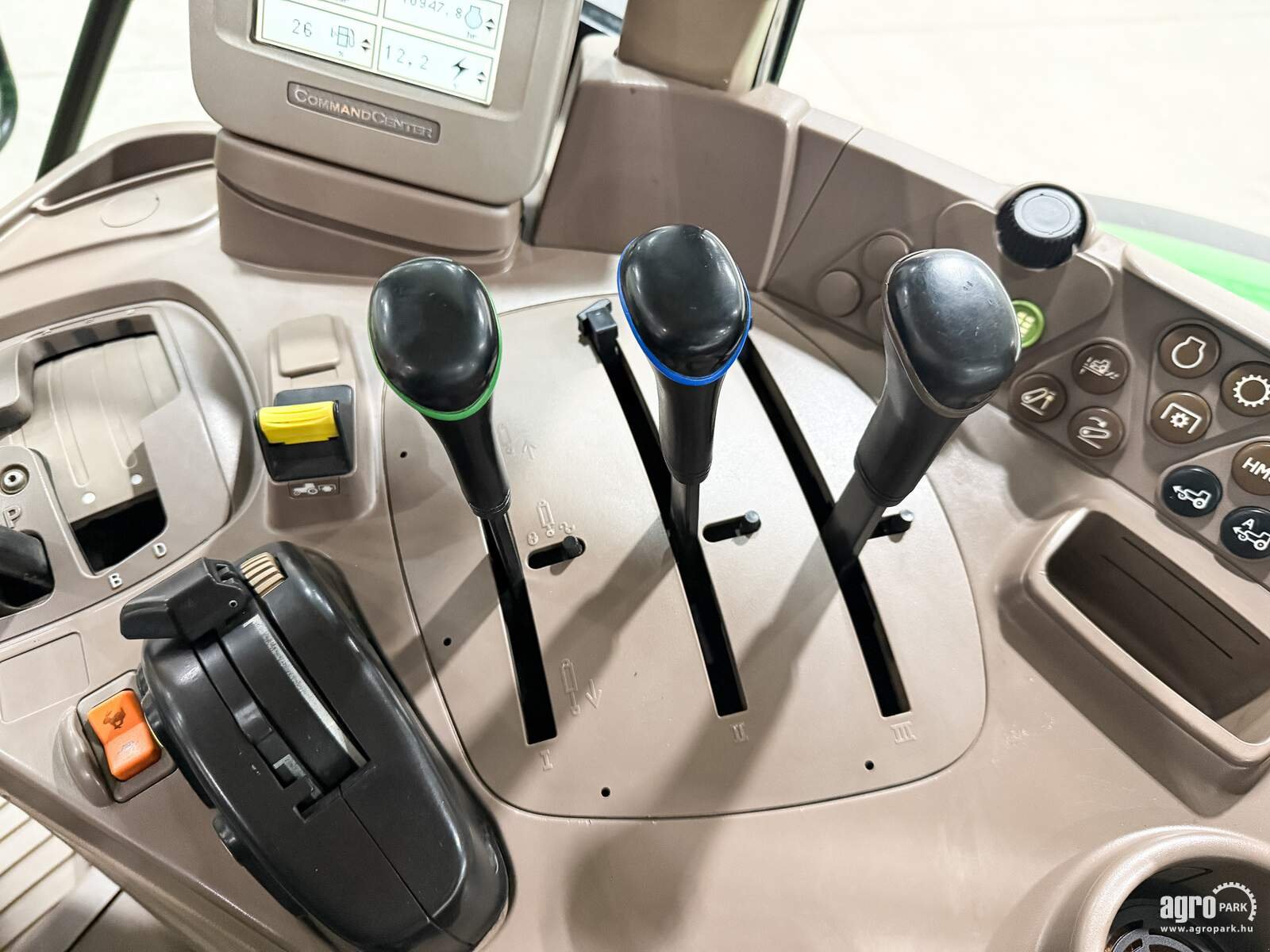 Traktor del tipo John Deere 6930 Premium, Gebrauchtmaschine en Csengele (Imagen 14)