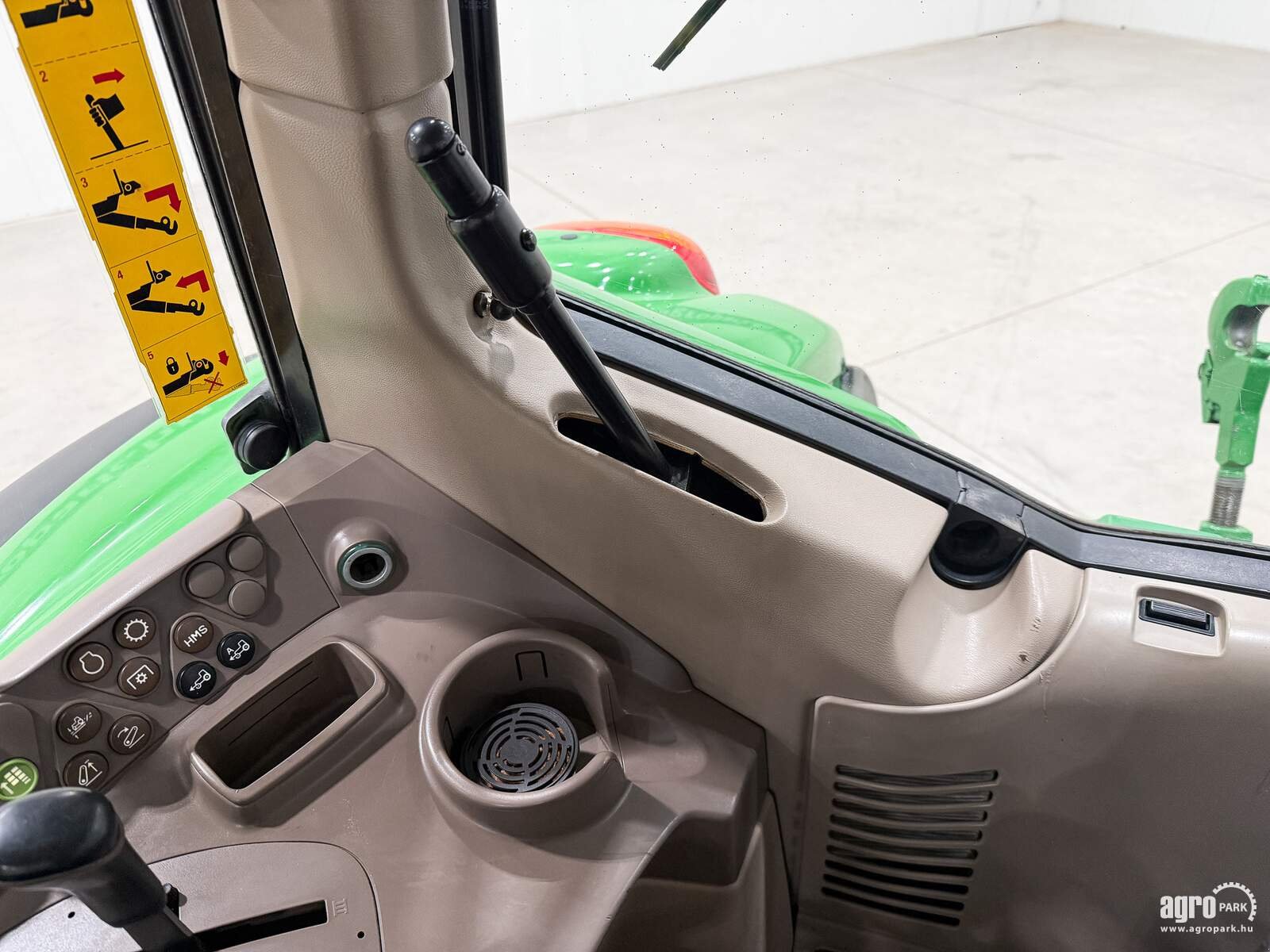 Traktor del tipo John Deere 6930 Premium, Gebrauchtmaschine en Csengele (Imagen 16)