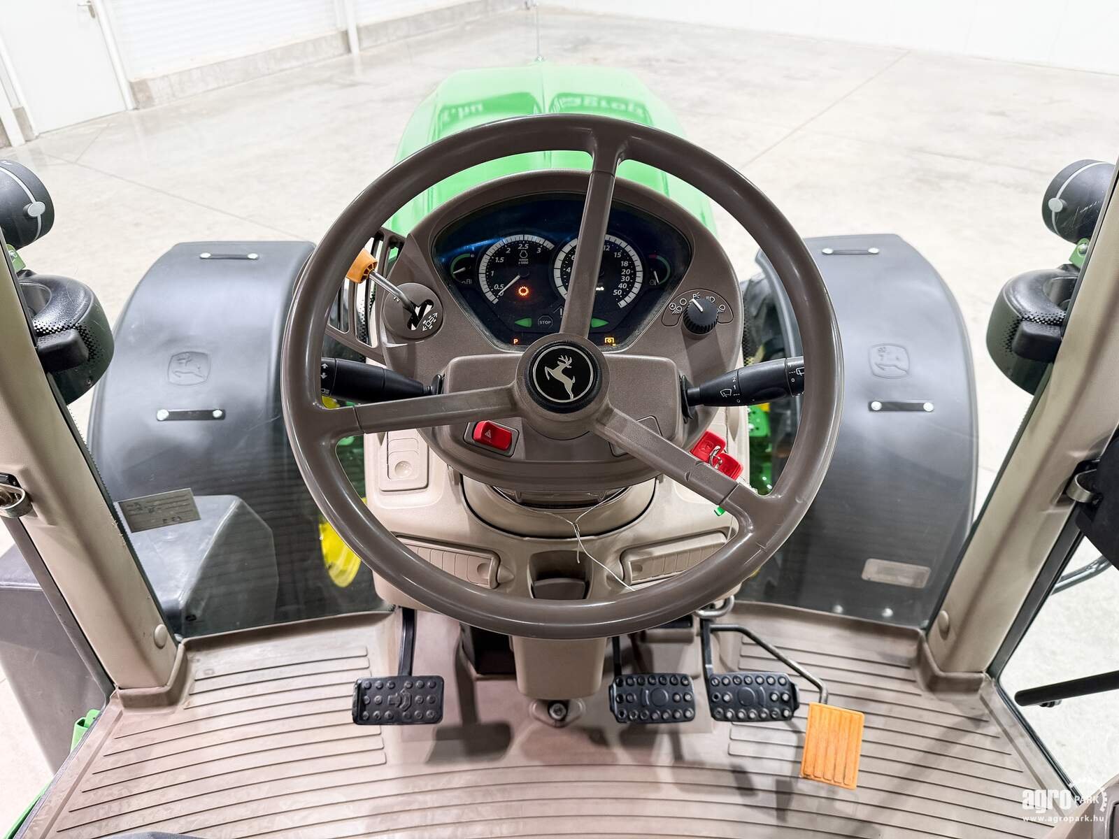 Traktor del tipo John Deere 6930 Premium, Gebrauchtmaschine en Csengele (Imagen 27)