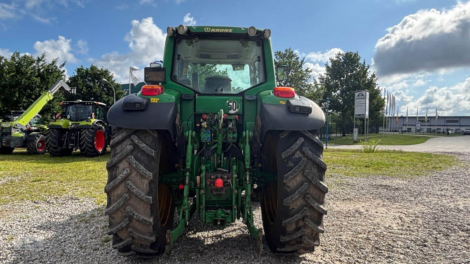 Traktor des Typs John Deere 6930 Premium, Gebrauchtmaschine in Stralendorf (Bild 3)