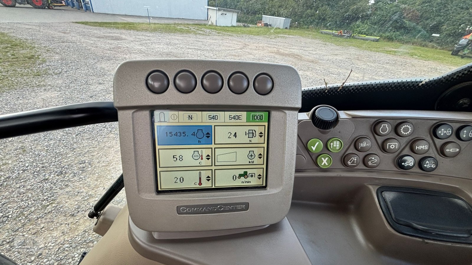 Traktor des Typs John Deere 6930 Premium, Gebrauchtmaschine in Stralendorf (Bild 10)