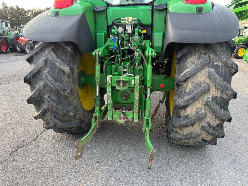 Traktor typu John Deere 6930 PREMIUM, Gebrauchtmaschine v ESCAUDOEUVRES (Obrázek 7)