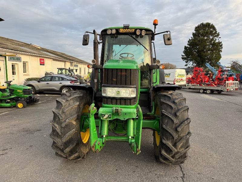 Traktor typu John Deere 6930 PREMIUM, Gebrauchtmaschine v ESCAUDOEUVRES (Obrázek 2)