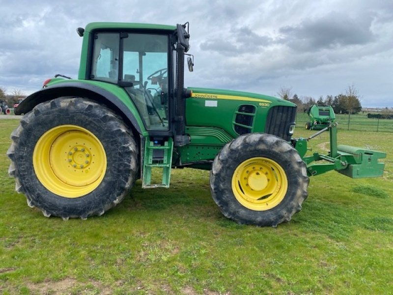 Traktor typu John Deere 6930 PREMIUM, Gebrauchtmaschine w LE PONT CHRETIEN (Zdjęcie 3)