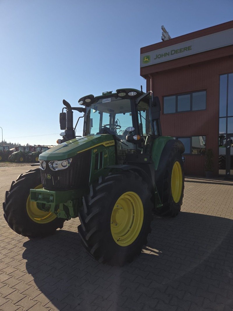 Traktor typu John Deere 6M 105, Neumaschine v Mrągowo (Obrázek 4)