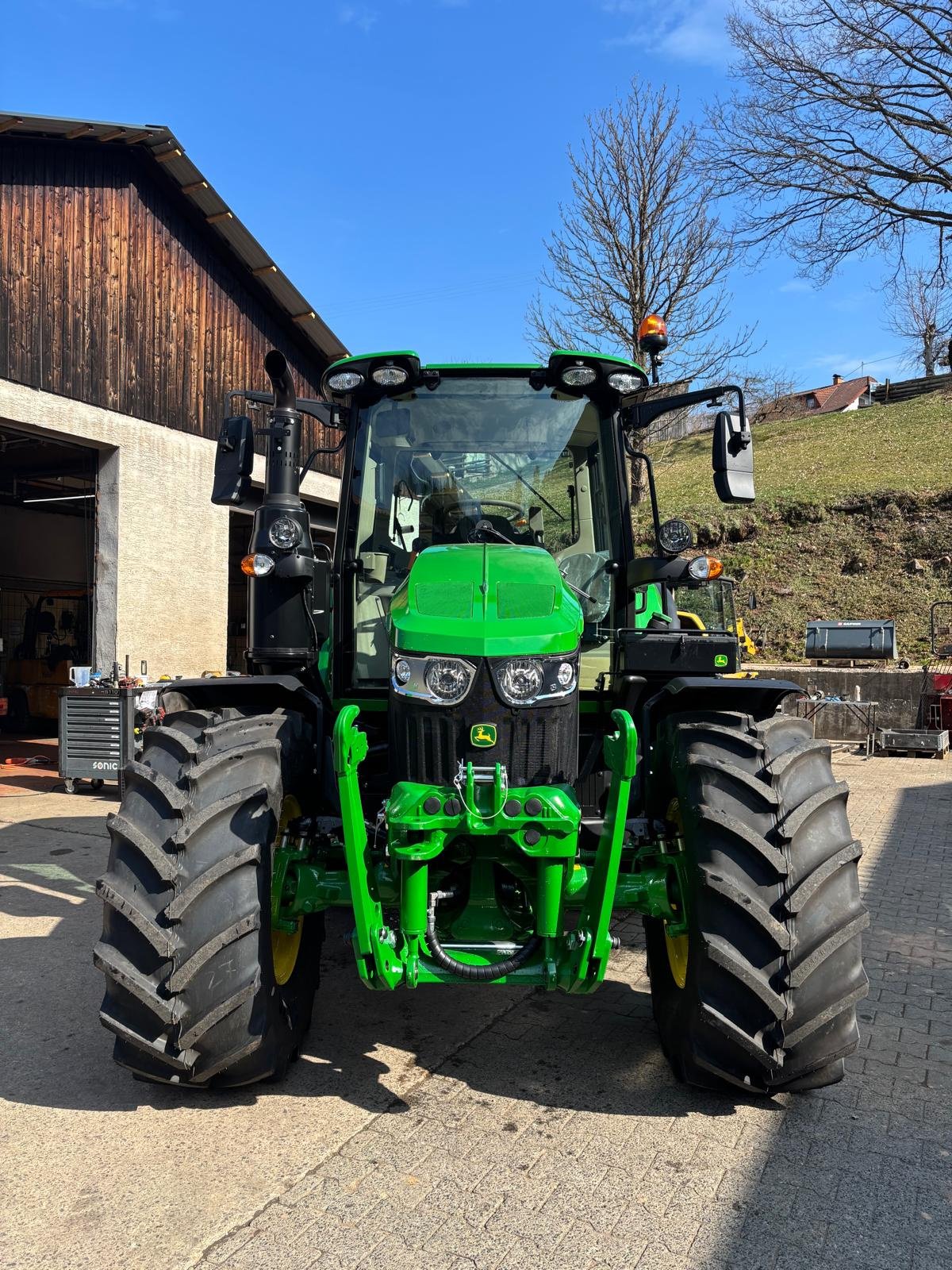 Traktor a típus John Deere 6M 105, Neumaschine ekkor: Flörsbachtal (Kép 2)