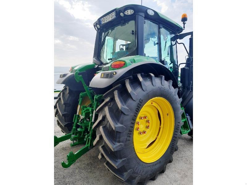 Traktor typu John Deere 6M 115, Gebrauchtmaschine v SAINT-GERMAIN DU PUY (Obrázek 4)