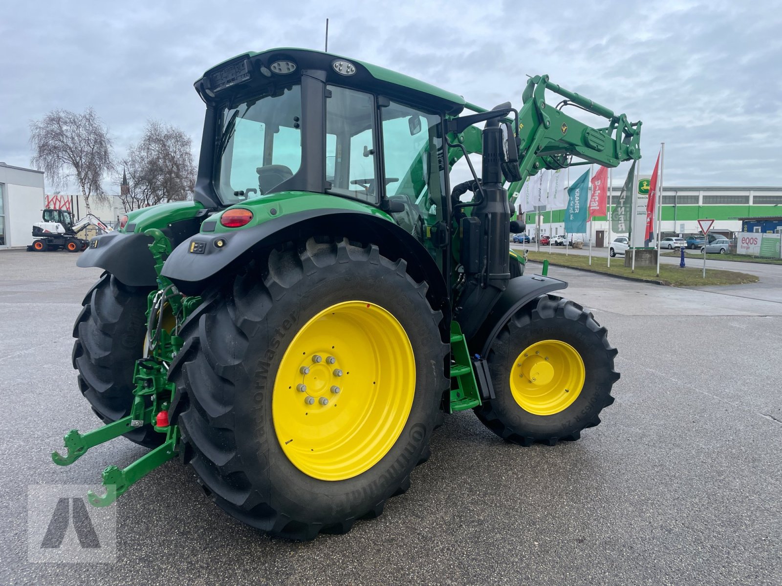 Traktor типа John Deere 6M 125, Gebrauchtmaschine в Eggenfelden (Фотография 10)
