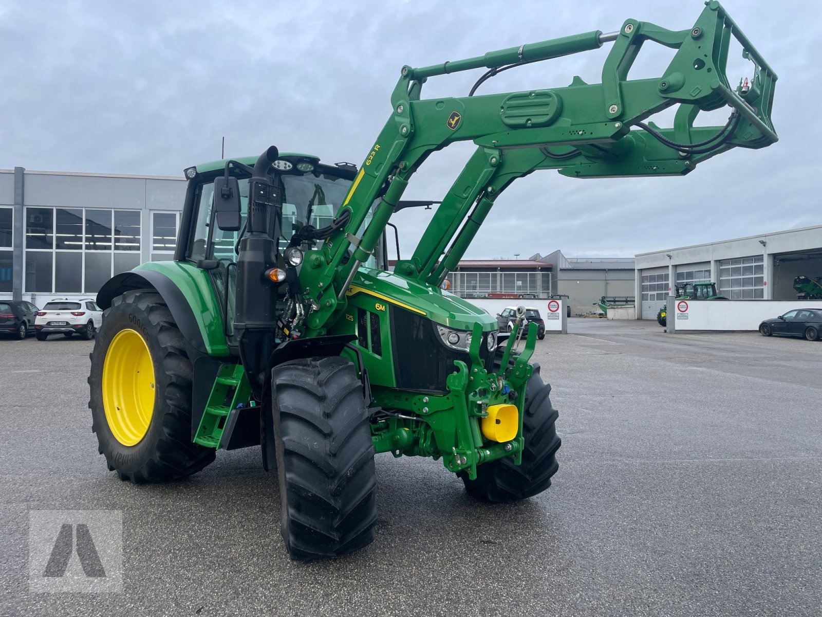 Traktor типа John Deere 6M 125, Gebrauchtmaschine в Eggenfelden (Фотография 11)
