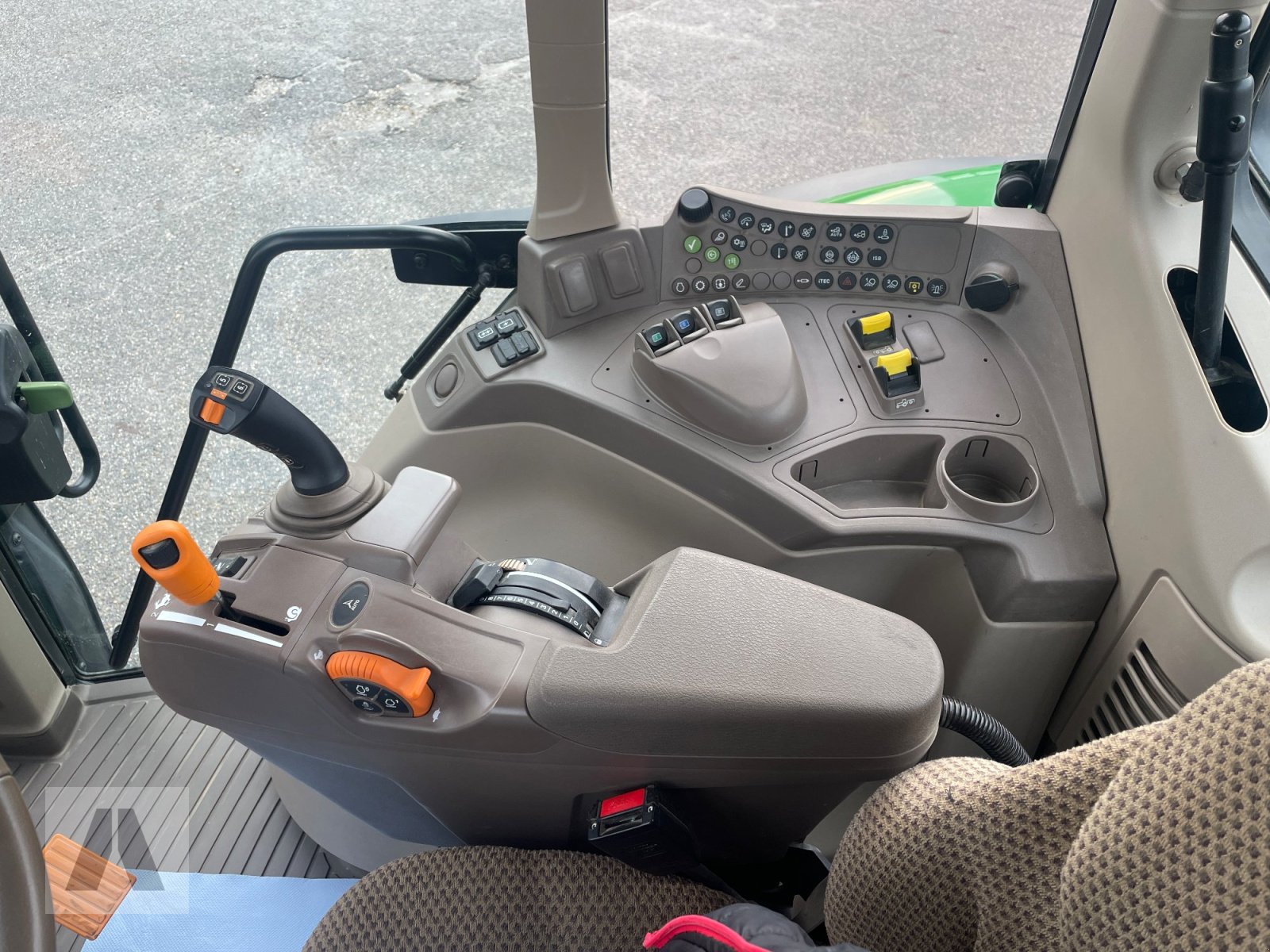 Traktor типа John Deere 6M 125, Gebrauchtmaschine в Eggenfelden (Фотография 22)