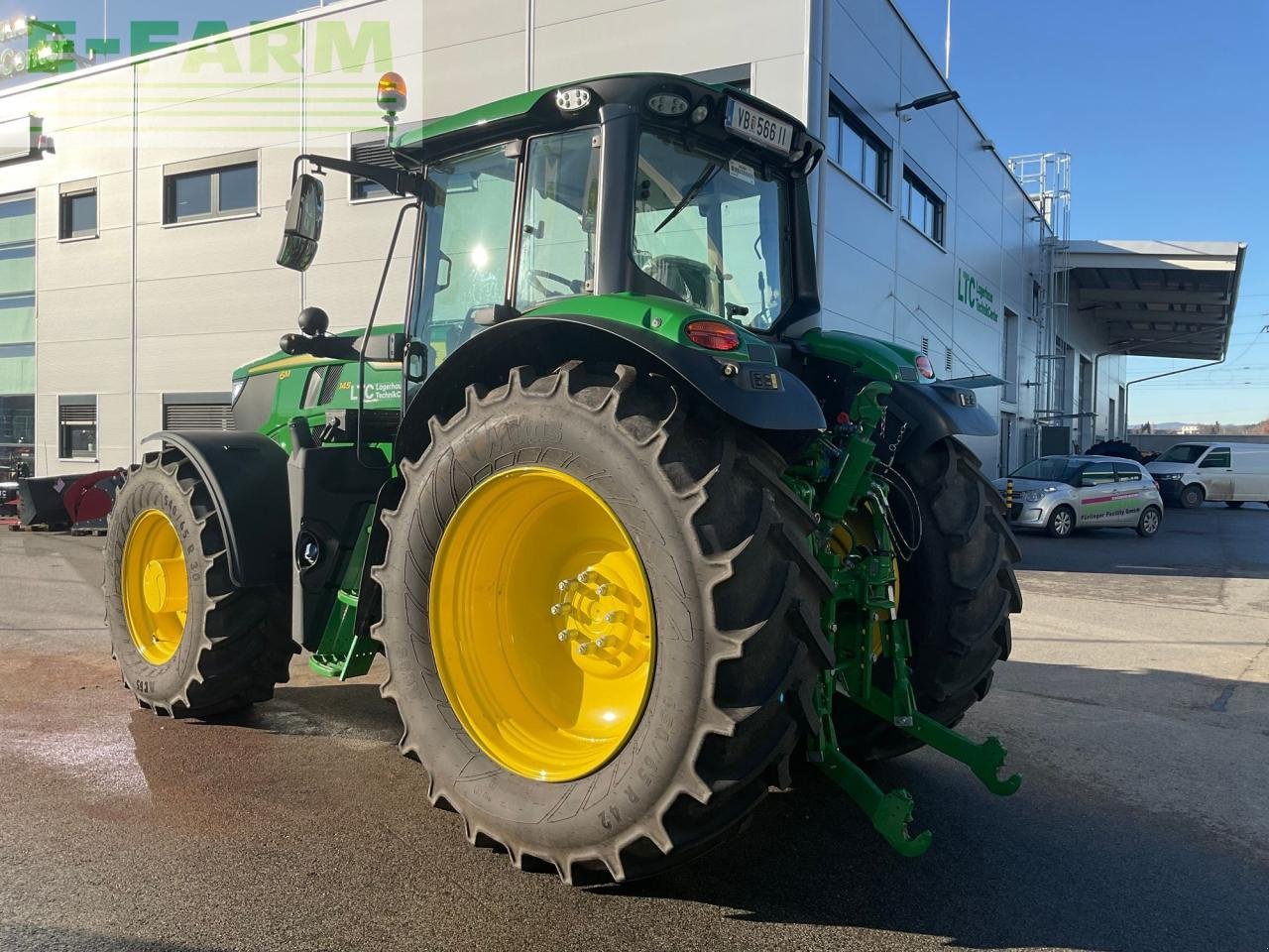Traktor van het type John Deere 6M 145, Gebrauchtmaschine in REDLHAM (Foto 7)
