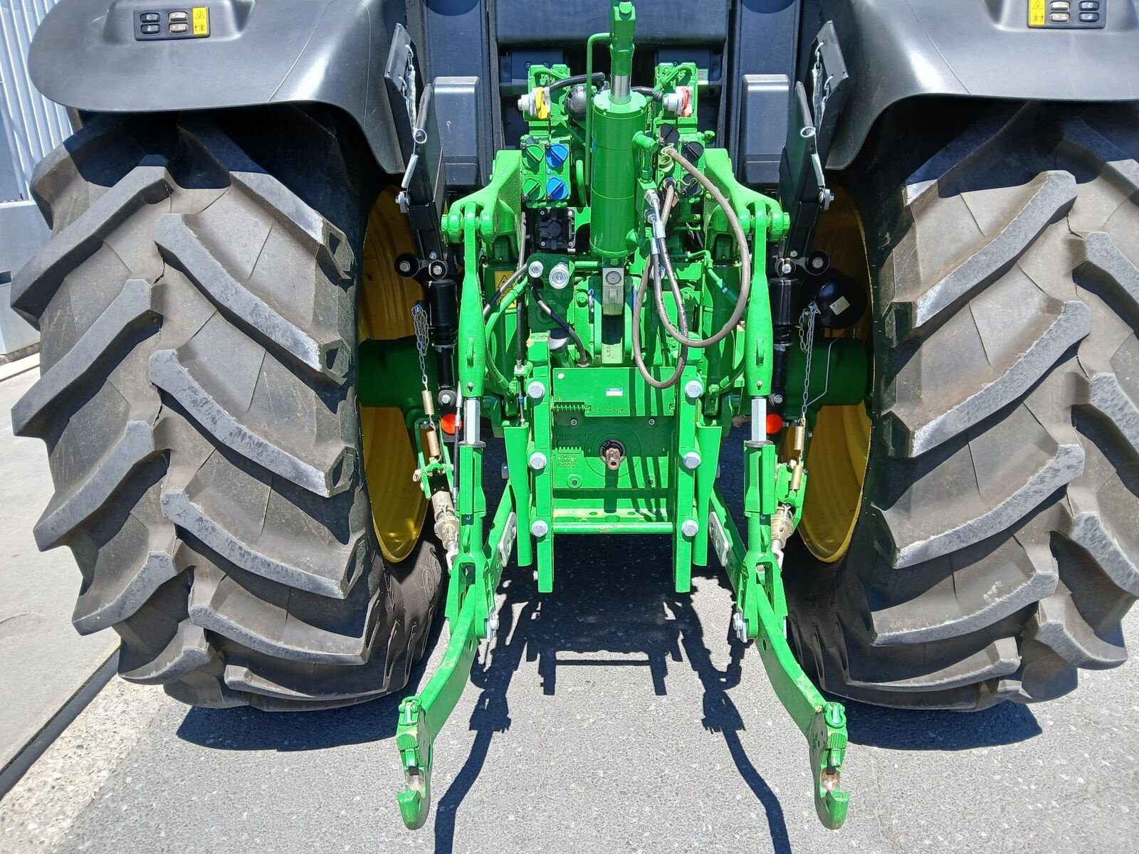 Traktor типа John Deere 6M 145, Vorführmaschine в Kalsdorf (Фотография 14)