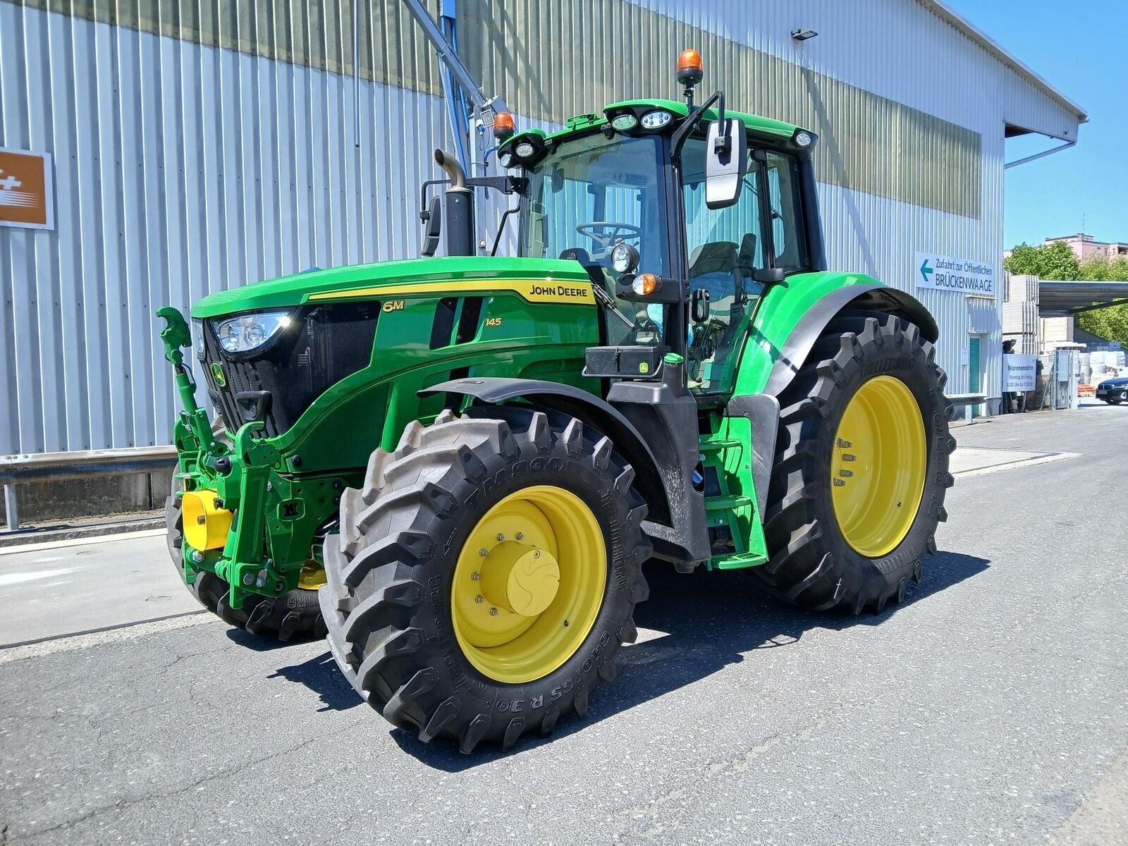 Traktor типа John Deere 6M 145, Vorführmaschine в Kalsdorf (Фотография 1)