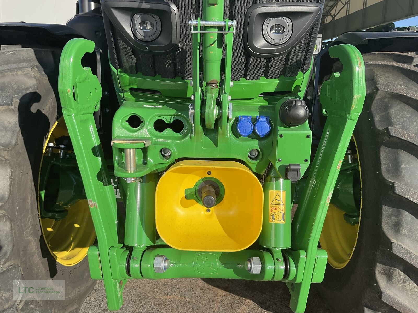 Traktor typu John Deere 6M 145, Vorführmaschine v Redlham (Obrázek 23)