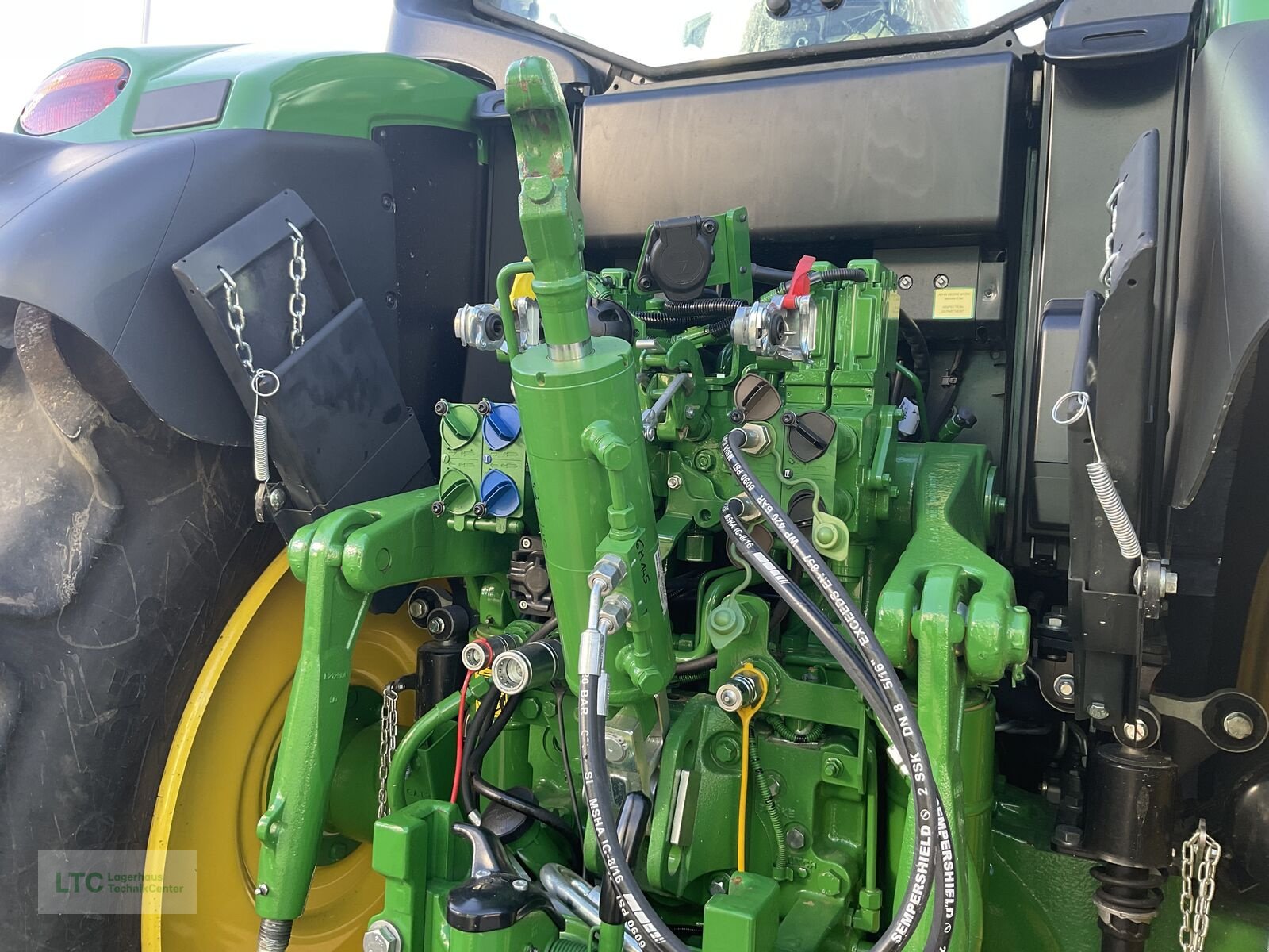 Traktor typu John Deere 6M 145, Vorführmaschine v Redlham (Obrázek 20)