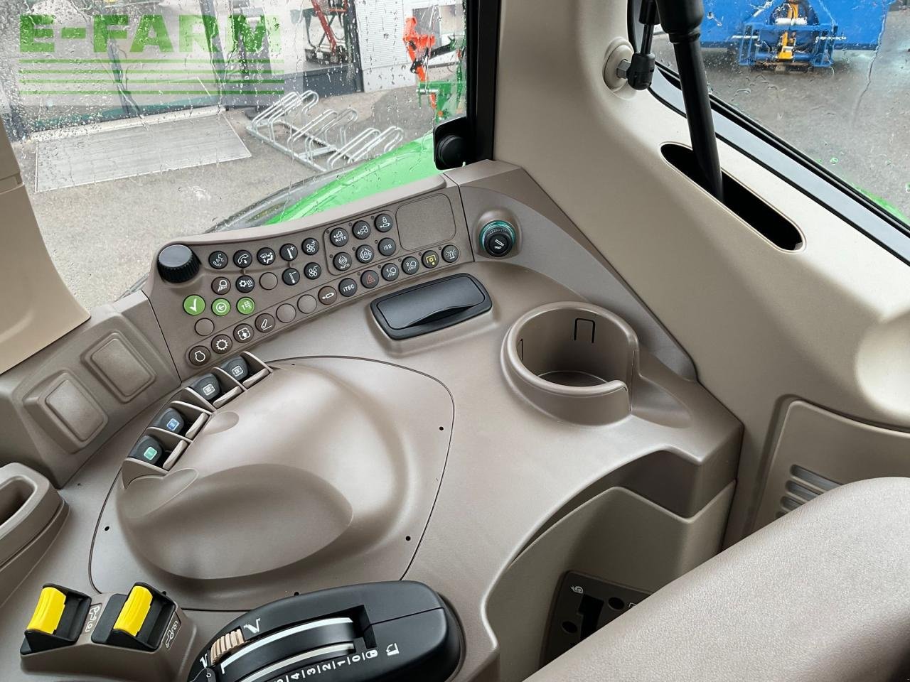 Traktor типа John Deere 6M 150, Gebrauchtmaschine в REDLHAM (Фотография 13)