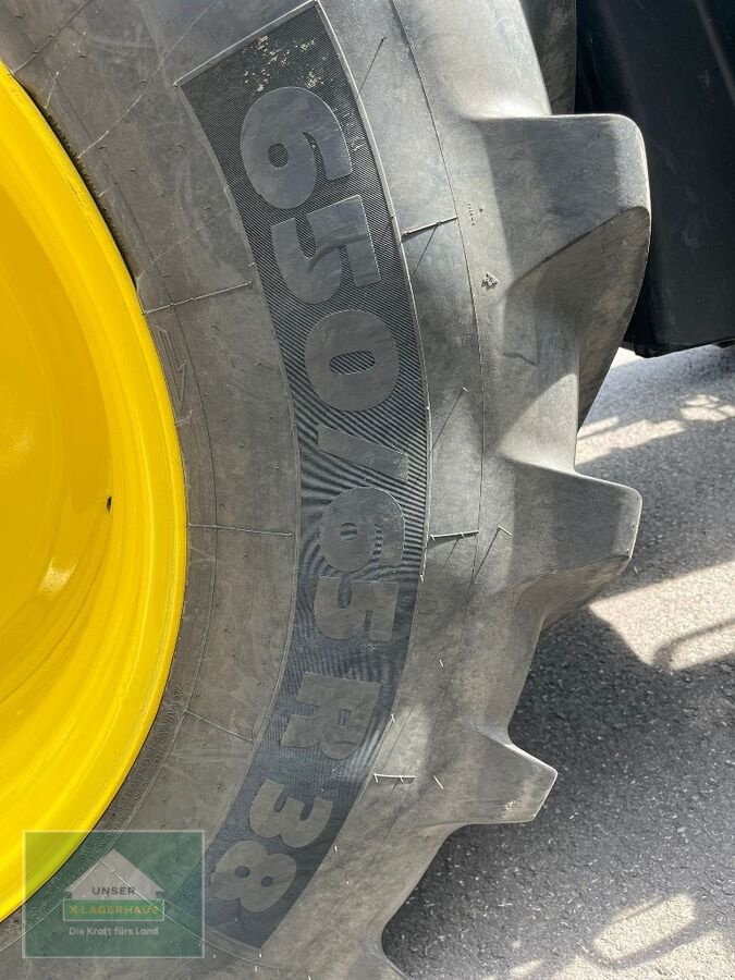 Traktor des Typs John Deere 6M 150, Neumaschine in Enns (Bild 4)