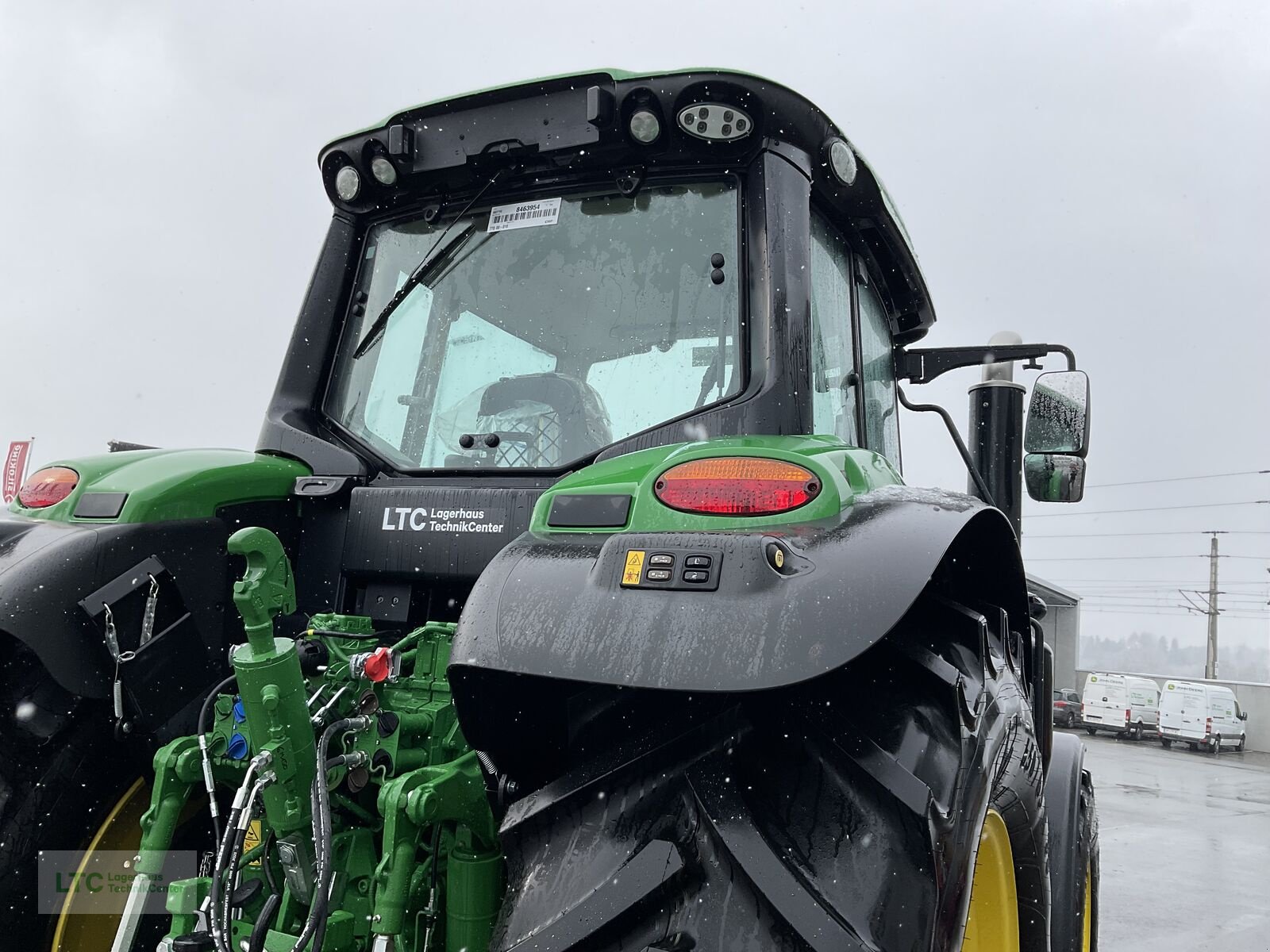Traktor des Typs John Deere 6M 150, Neumaschine in Korneuburg (Bild 24)