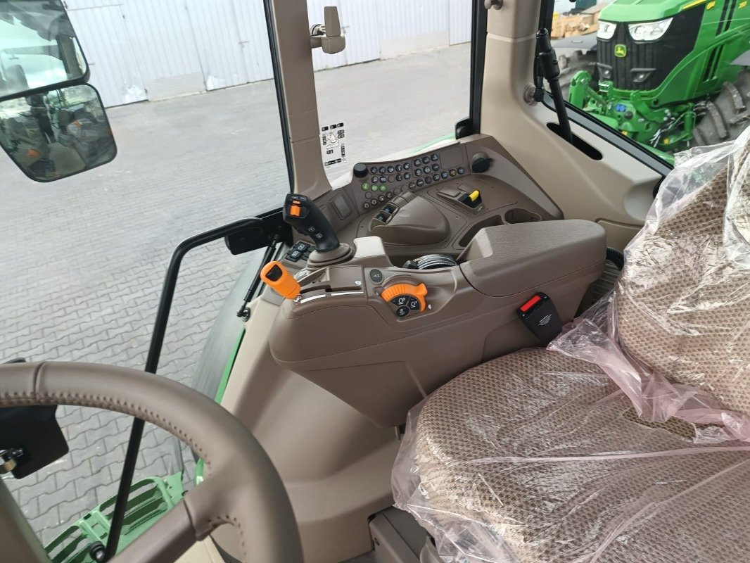 Traktor typu John Deere 6M 155, Neumaschine v Mrągowo (Obrázek 10)