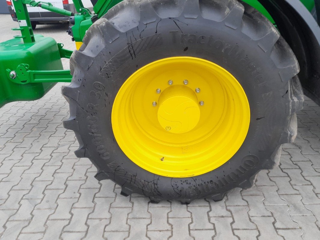 Traktor typu John Deere 6M 155, Neumaschine v Mrągowo (Obrázek 10)