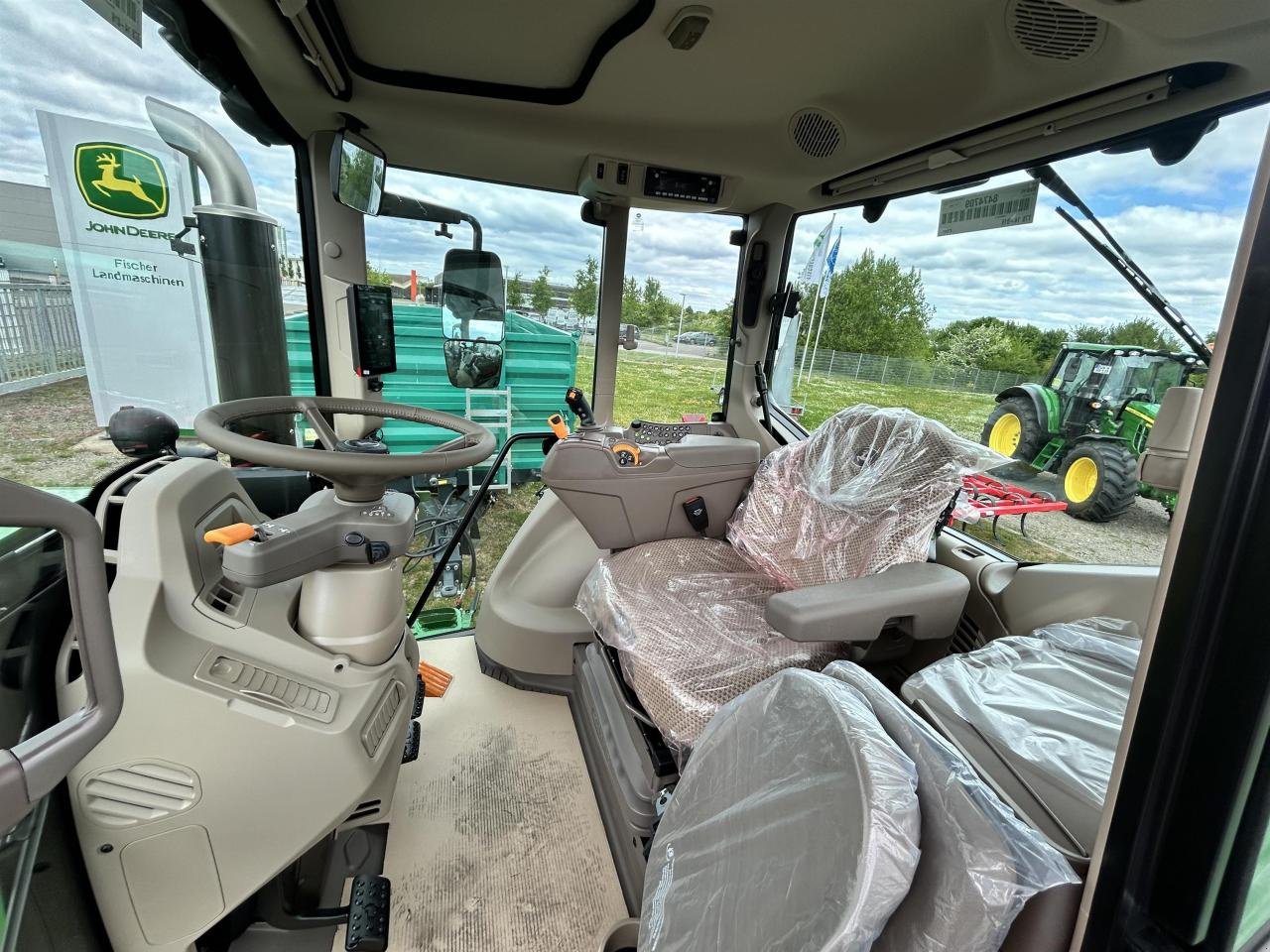 Traktor a típus John Deere 6M 165 Demo, Neumaschine ekkor: Niederkirchen (Kép 5)
