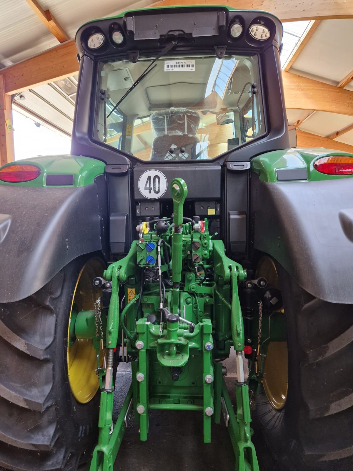 Traktor des Typs John Deere 6M 165, Neumaschine in Bad Sobernheim (Bild 9)