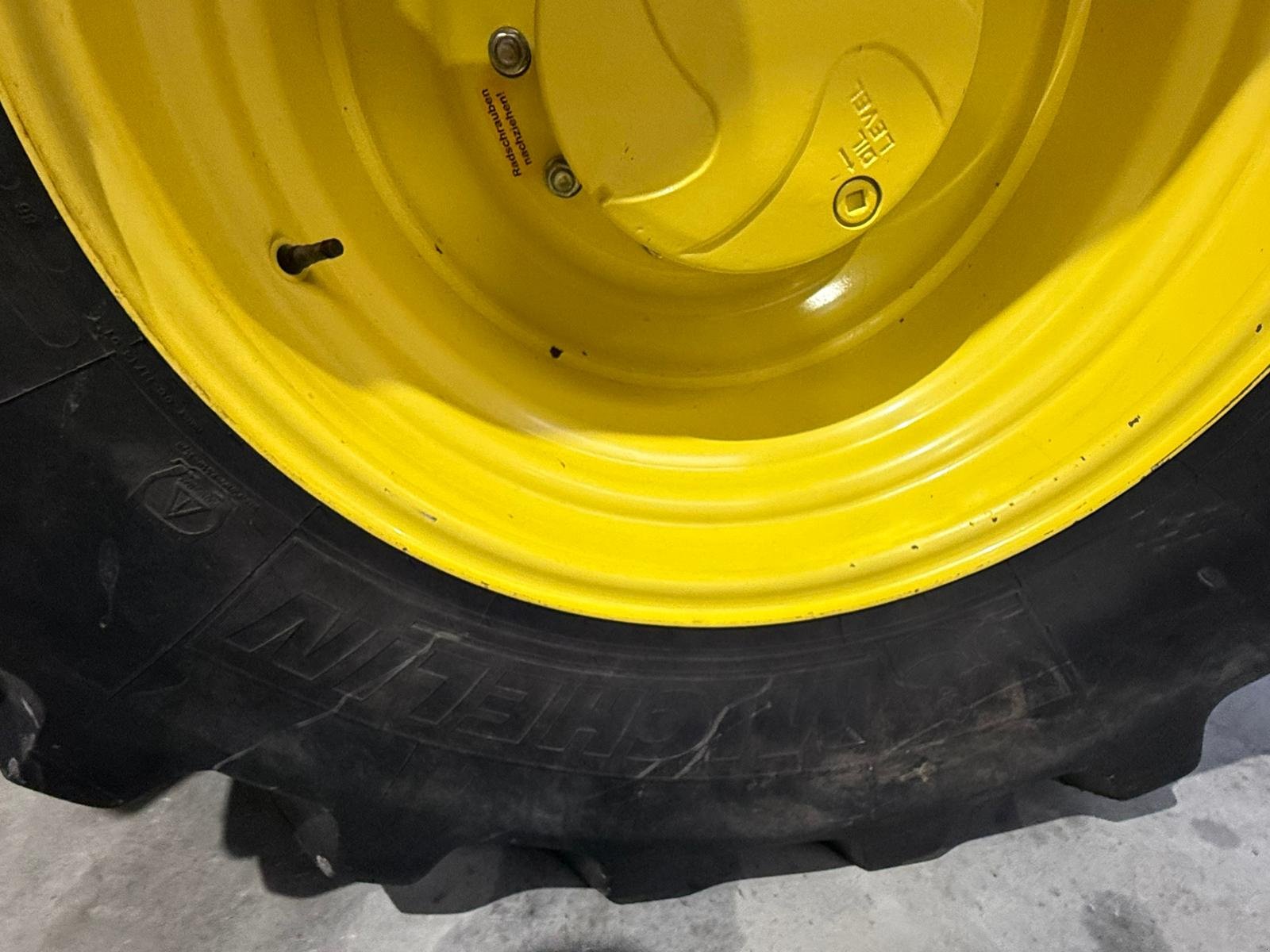 Traktor des Typs John Deere 6M 185, Gebrauchtmaschine in Burglengenfeld (Bild 9)