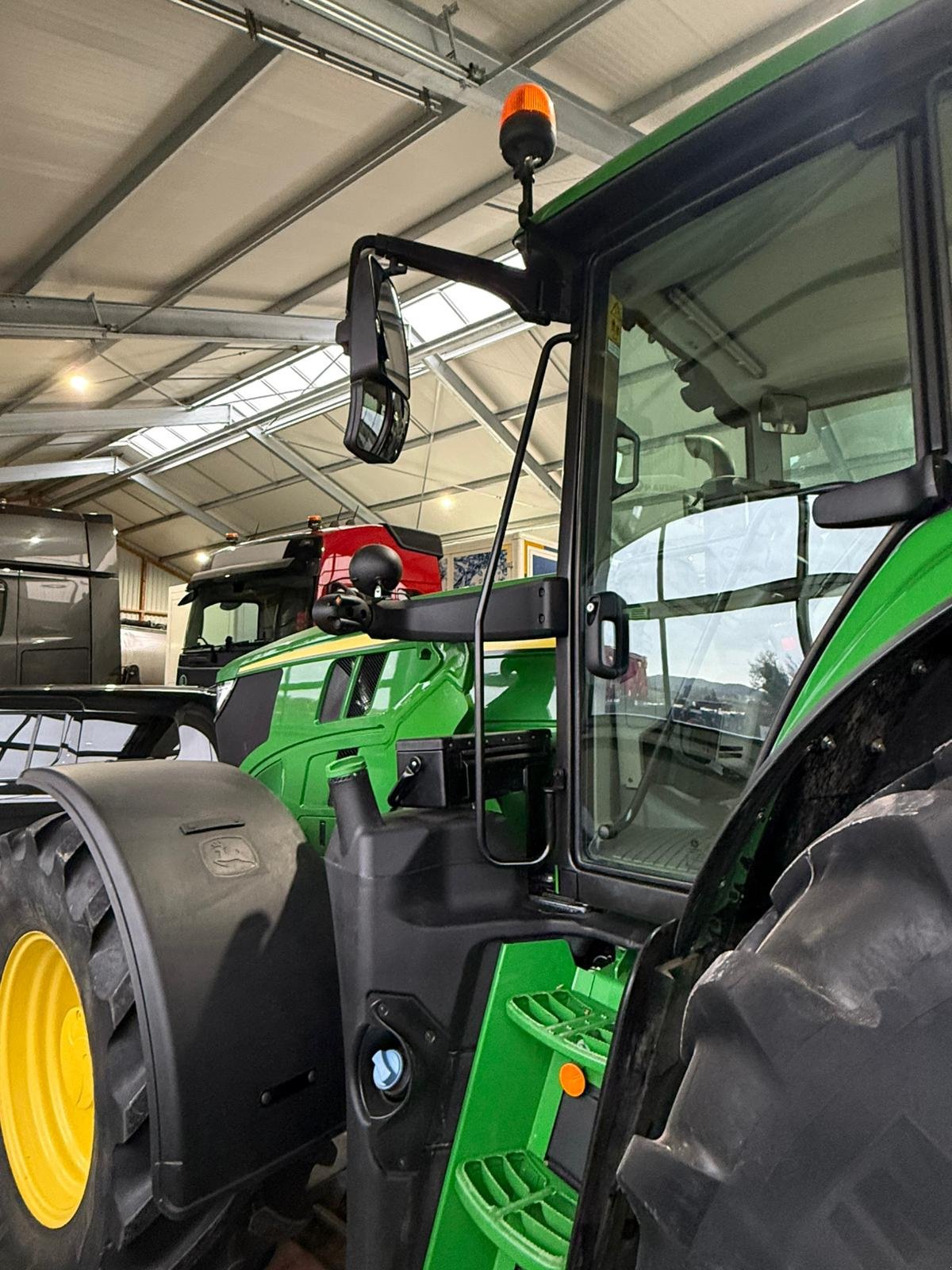 Traktor des Typs John Deere 6M 185, Gebrauchtmaschine in Burglengenfeld (Bild 13)