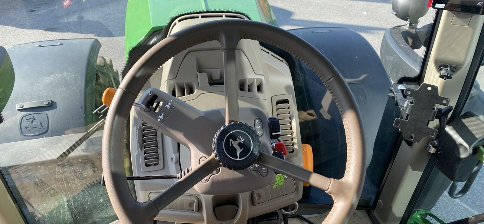 Traktor tipa John Deere 6M 185, Vorführmaschine u Bruck/Leitha (Slika 11)