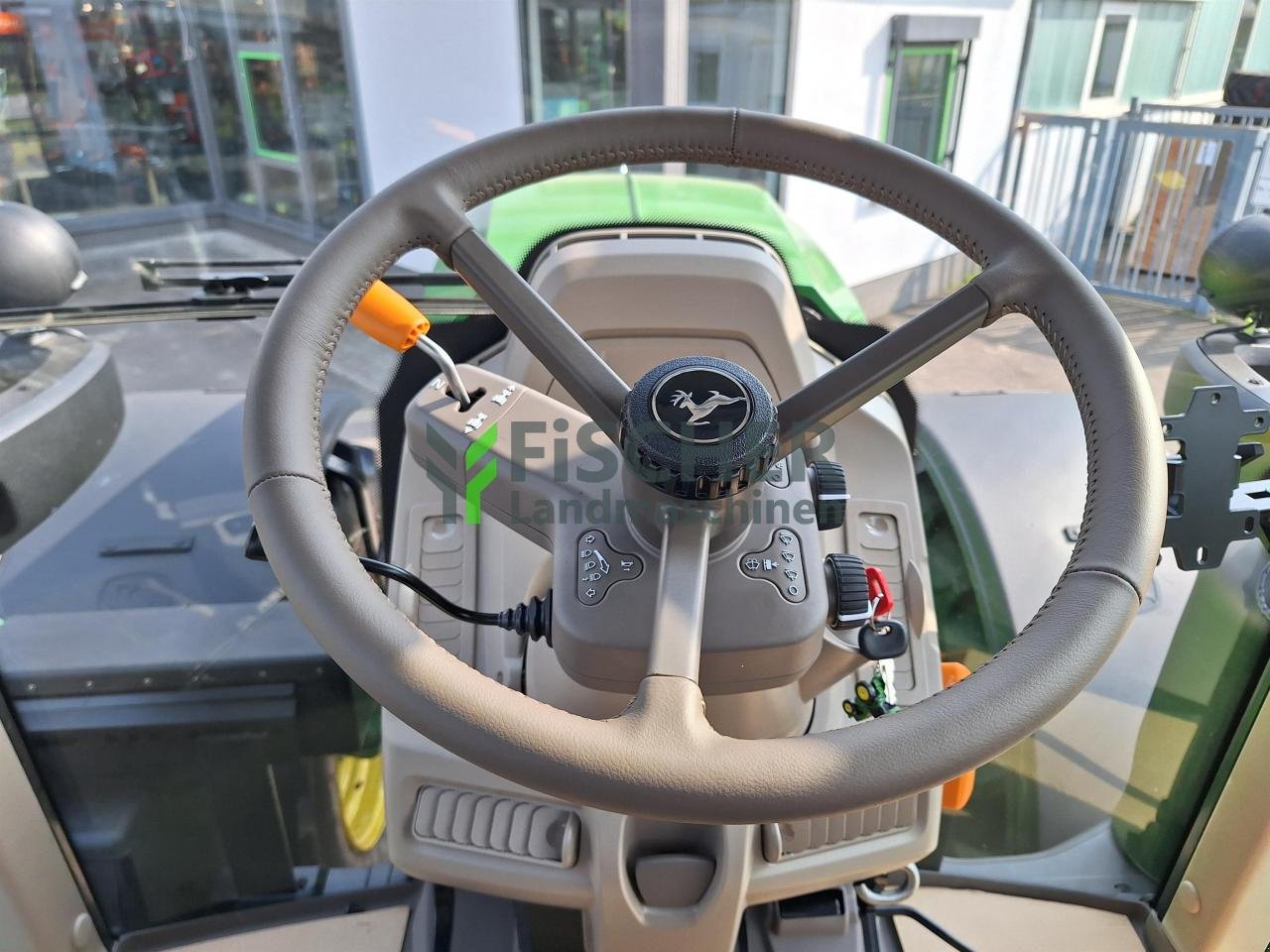 Traktor типа John Deere 6M 200 DEMO, Vorführmaschine в Niederkirchen (Фотография 11)