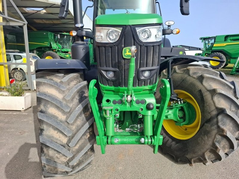 Traktor типа John Deere 6M 200, Gebrauchtmaschine в PITHIVIERS Cedex (Фотография 5)
