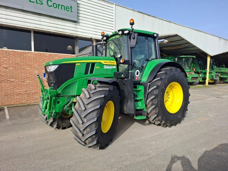 Traktor za tip John Deere 6M 200, Gebrauchtmaschine u PITHIVIERS Cedex (Slika 1)