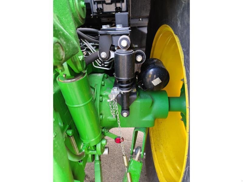 Traktor van het type John Deere 6M 200, Gebrauchtmaschine in SAINT GENEST D'AMBIERE (Foto 9)