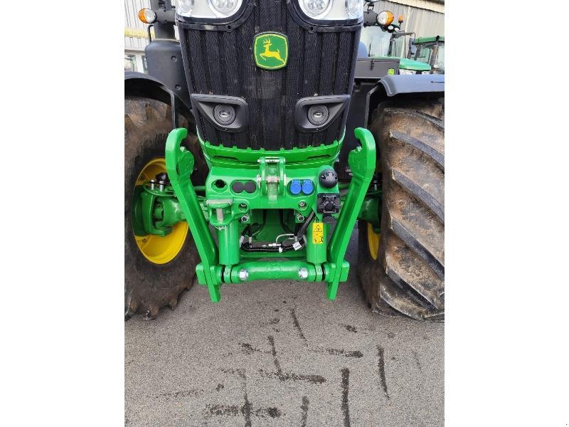 Traktor van het type John Deere 6M 200, Gebrauchtmaschine in SAINT GENEST D'AMBIERE (Foto 7)