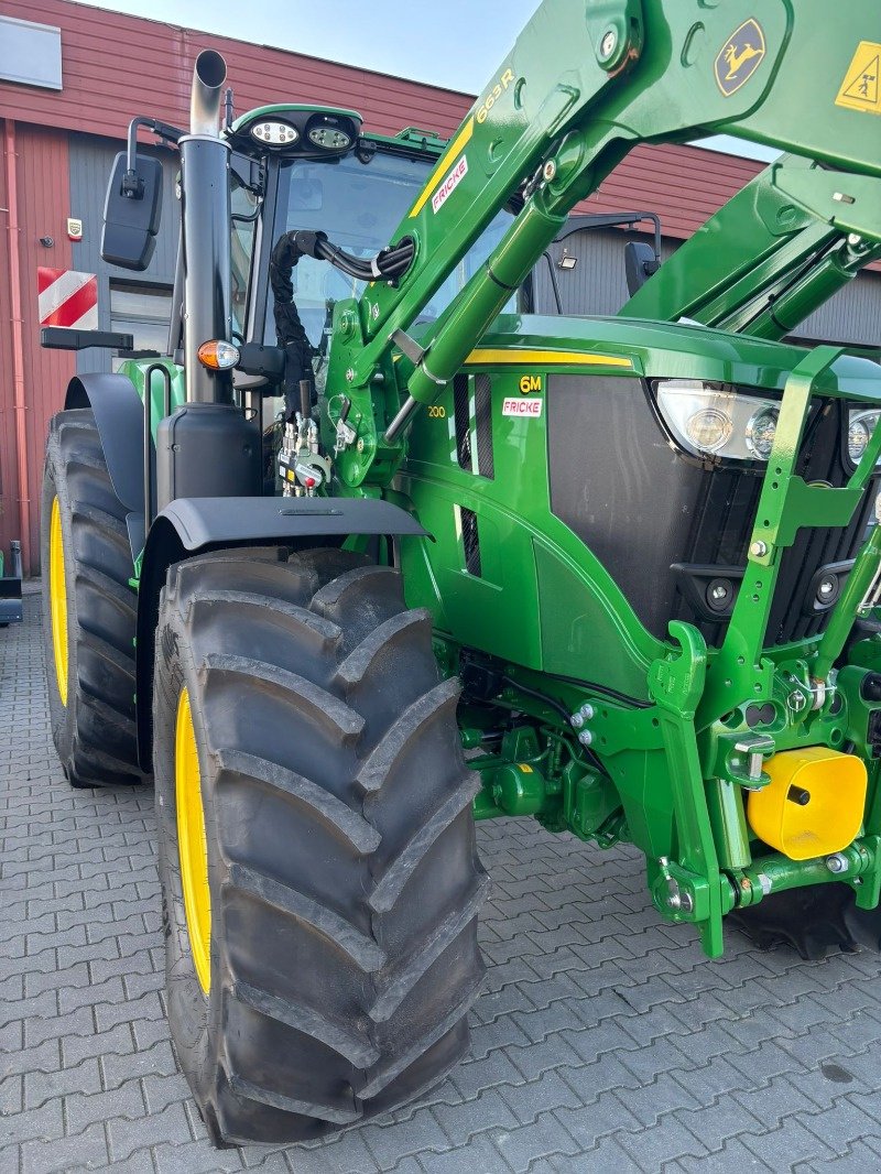 Traktor of the type John Deere 6M 200, Neumaschine in Mrągowo (Picture 2)