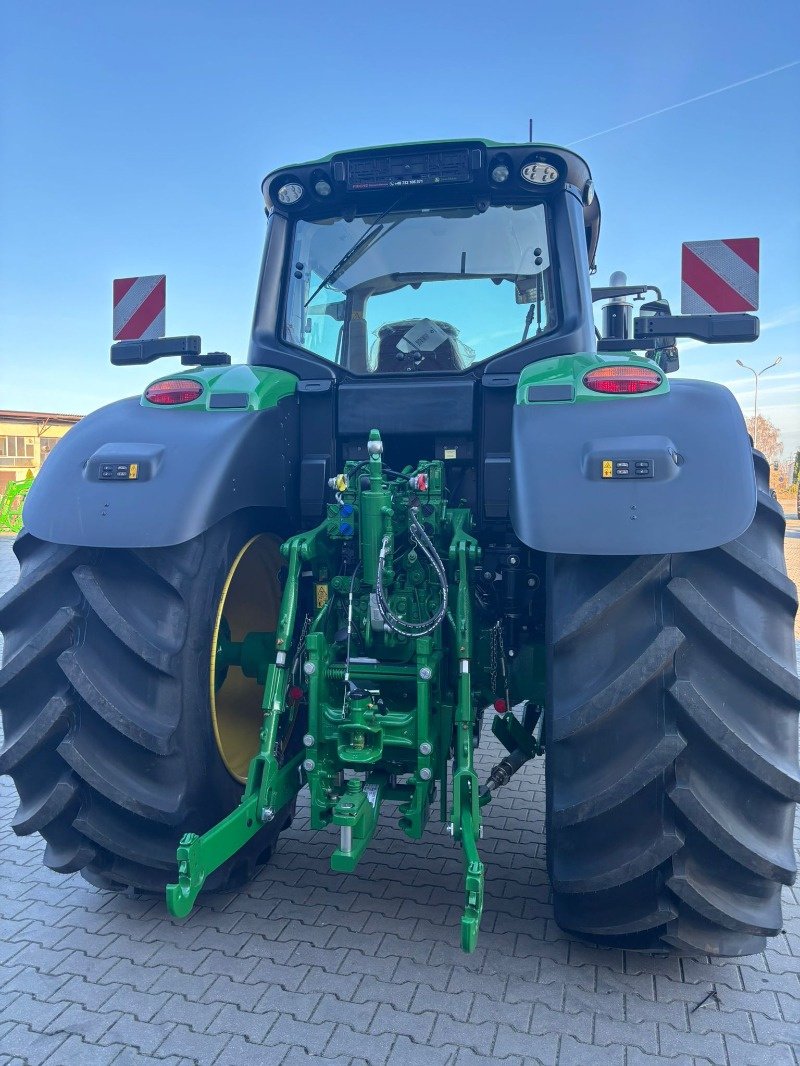 Traktor of the type John Deere 6M 200, Neumaschine in Mrągowo (Picture 5)
