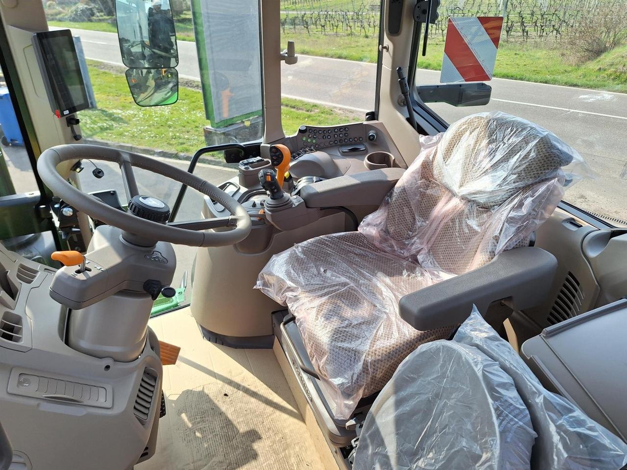 Traktor typu John Deere 6M 200, Neumaschine v Niederkirchen (Obrázok 11)