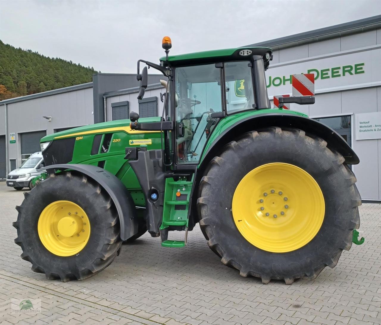 Traktor typu John Deere 6M 220, Neumaschine v Teichröda (Obrázek 10)