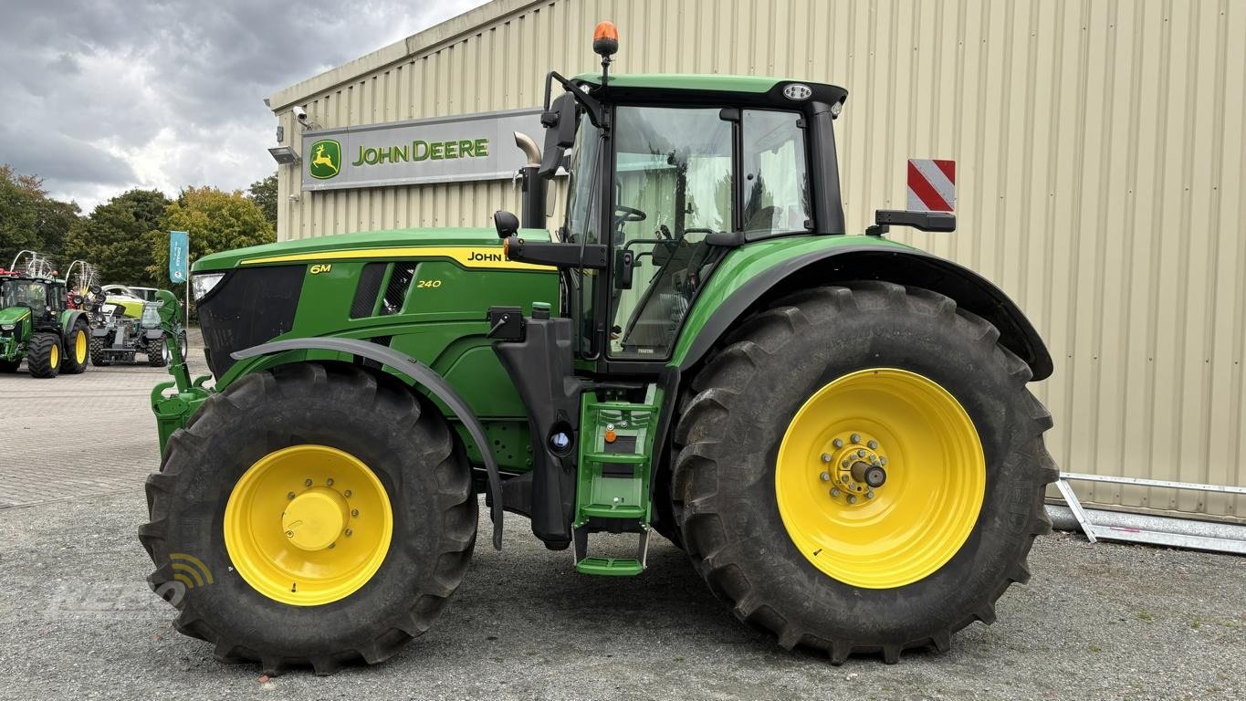 Traktor типа John Deere 6M 240, Gebrauchtmaschine в Visbek/Rechterfeld (Фотография 2)