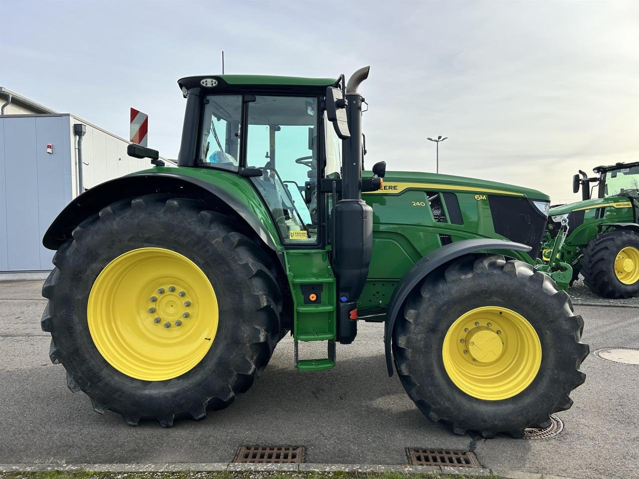 Traktor типа John Deere 6M 240, Gebrauchtmaschine в Zweibrücken (Фотография 5)