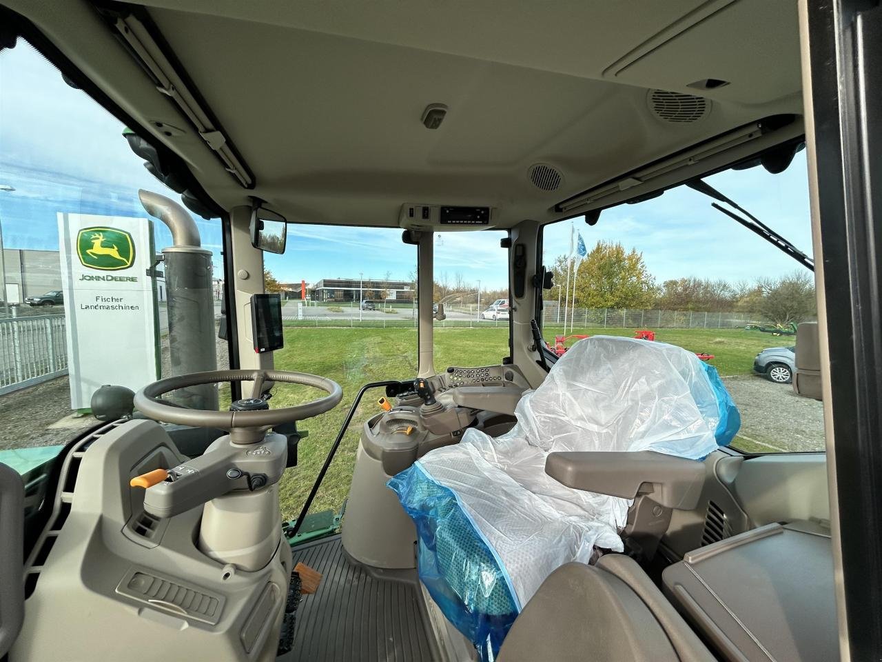 Traktor типа John Deere 6M 240, Gebrauchtmaschine в Zweibrücken (Фотография 10)