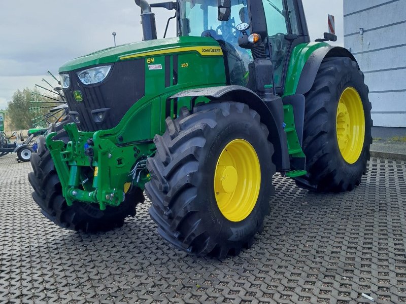 Traktor typu John Deere 6M 250, Neumaschine w Mrągowo (Zdjęcie 1)