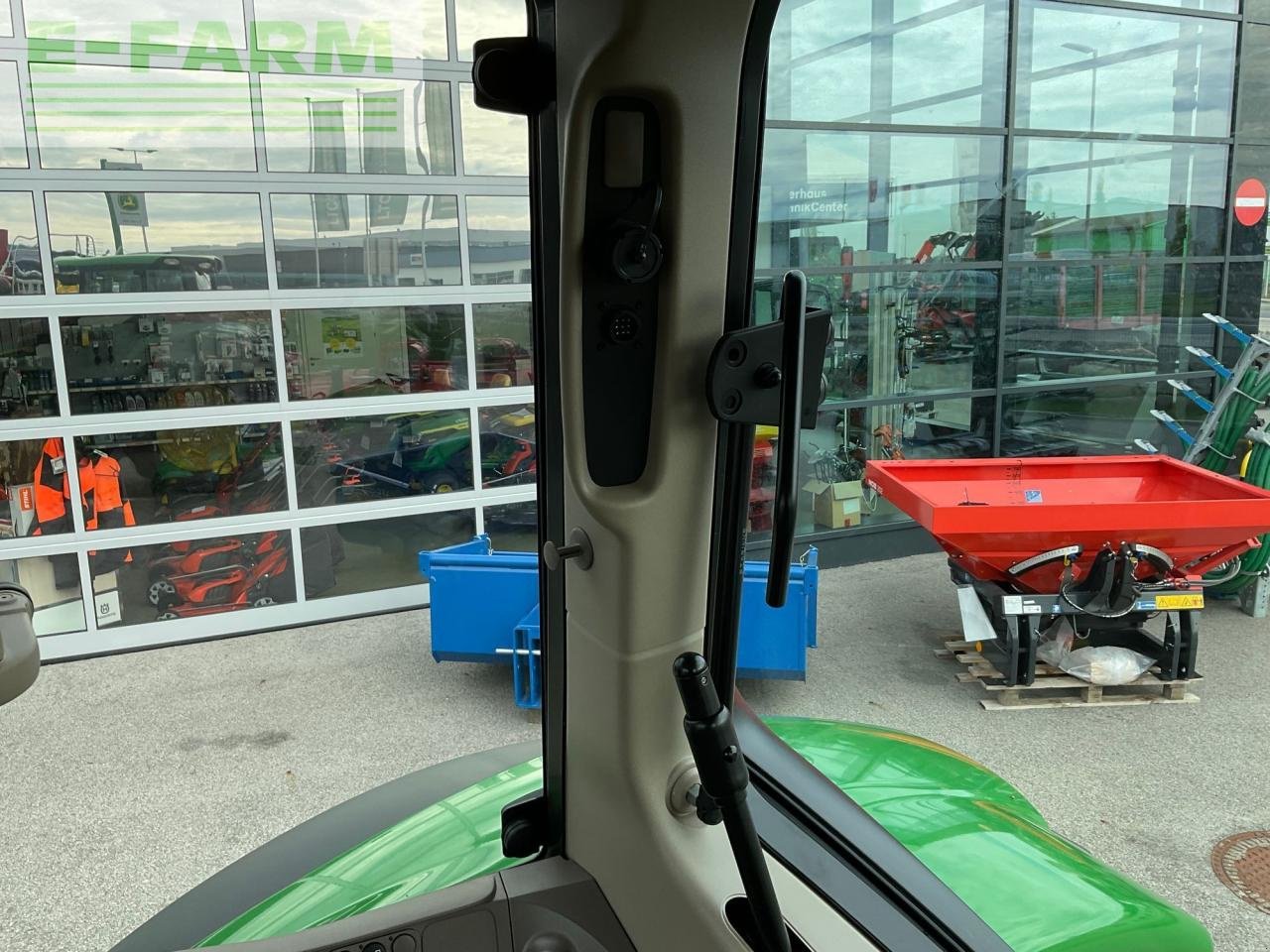 Traktor des Typs John Deere 6M 95, Gebrauchtmaschine in REDLHAM (Bild 18)